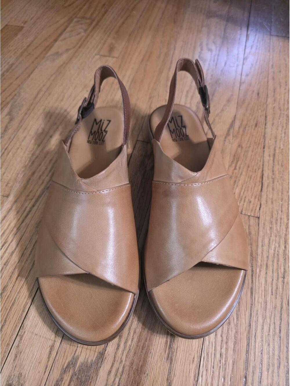NIB Miz Mooz -  Dorothy Sandals Leather EU 38 US 7.5/8 Boho Comfort